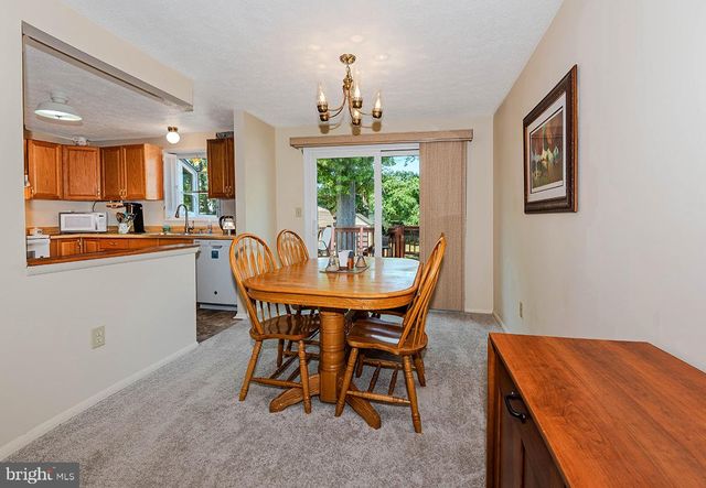 7880 MANSION HOUSE XING, Pasadena, MD 21122