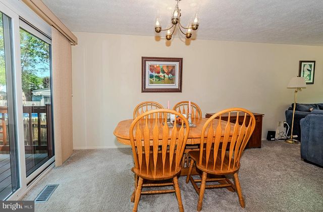 7880 MANSION HOUSE XING, Pasadena, MD 21122