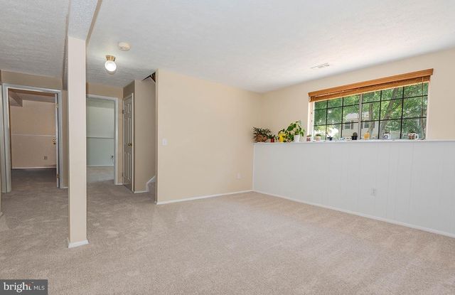 7880 MANSION HOUSE XING, Pasadena, MD 21122