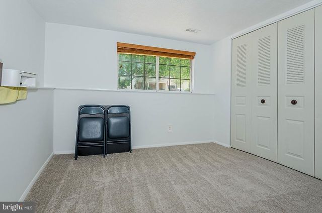 7880 MANSION HOUSE XING, Pasadena, MD 21122
