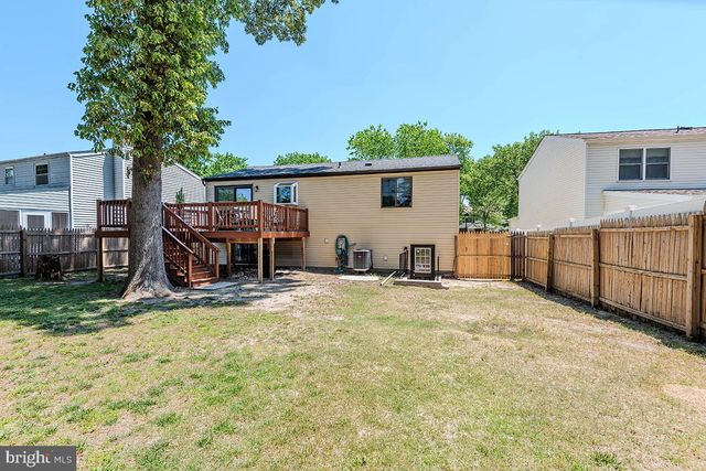 7880 MANSION HOUSE XING, Pasadena, MD 21122