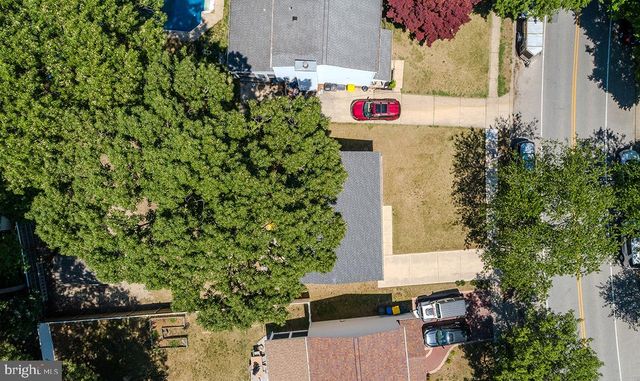 7880 MANSION HOUSE XING, Pasadena, MD 21122