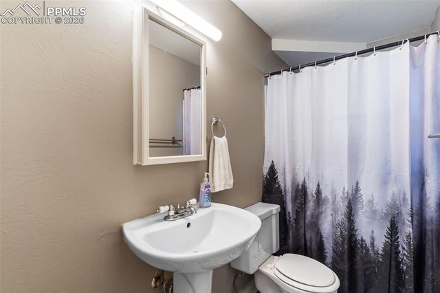 54 N Albion Street, Colorado Springs, CO 80911