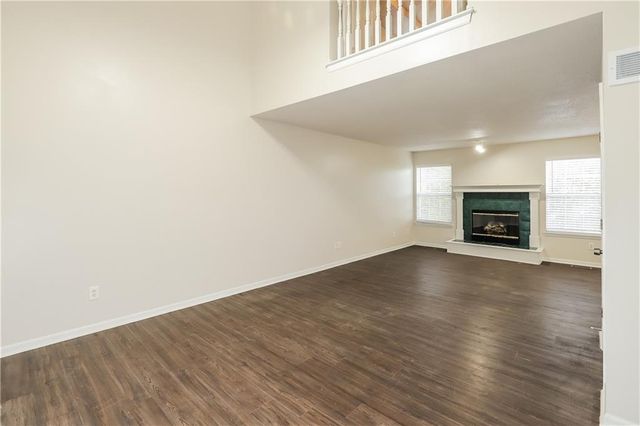 1495 Yankee Drive, Blue Springs, MO 64015