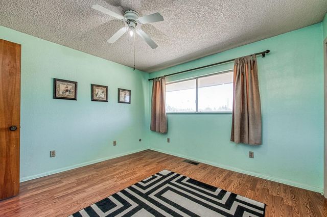 4565 W Dakota Avenue, Fresno, CA 93722