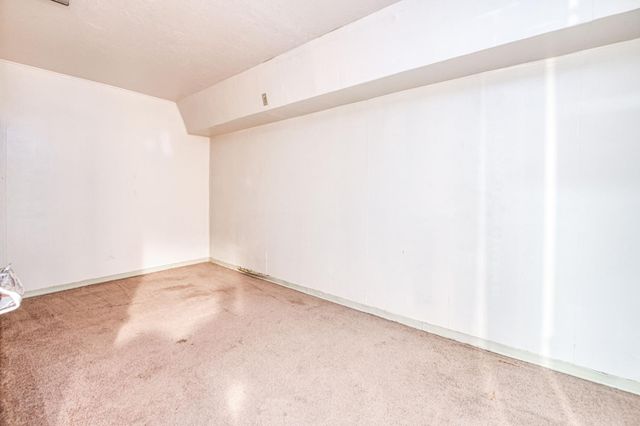 4565 W Dakota Avenue, Fresno, CA 93722