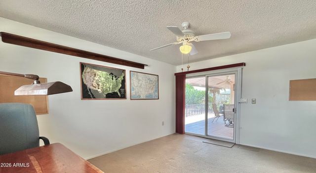 10527 W PRAIRIE HILLS Circle, Sun City, AZ 85351
