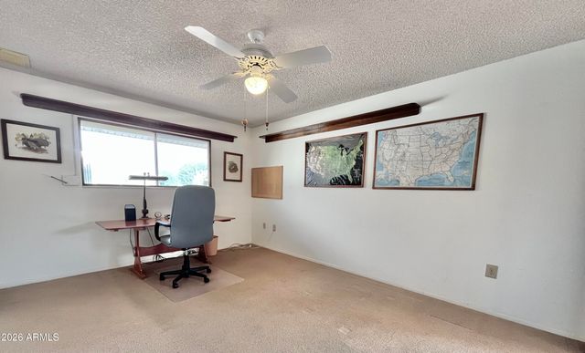 10527 W PRAIRIE HILLS Circle, Sun City, AZ 85351