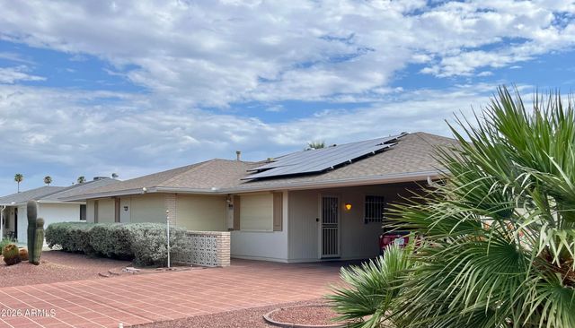 10527 W PRAIRIE HILLS Circle, Sun City, AZ 85351
