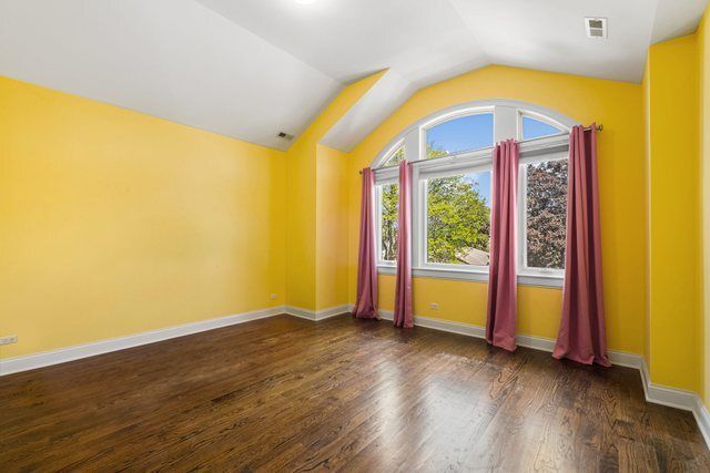 7721 W Jerome Street, Chicago, IL 60631