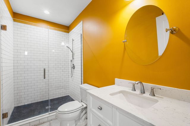 7721 W Jerome Street, Chicago, IL 60631