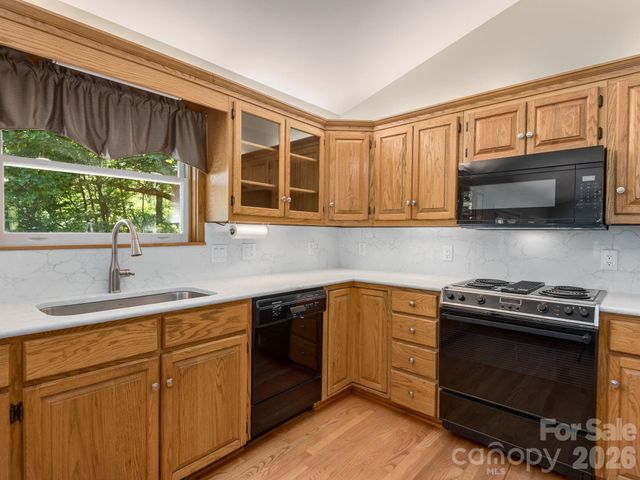 1572 Brushy Fork Road, Sylva, NC 28779