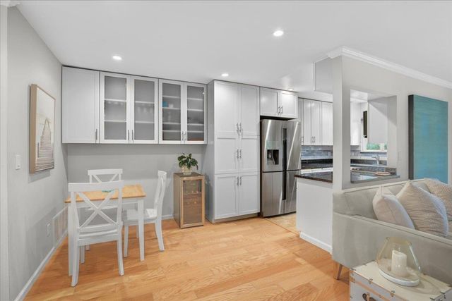 1400 Dolphin Drive, Aptos, CA 95003