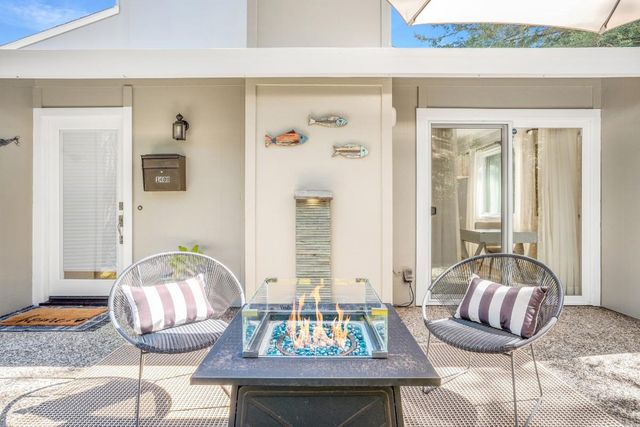 1400 Dolphin Drive, Aptos, CA 95003