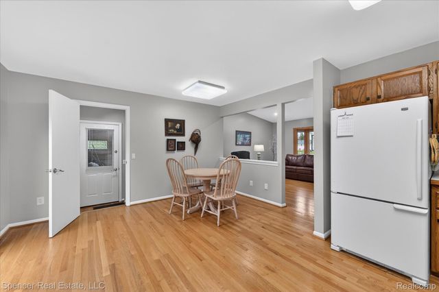 5988 Waldon Road, Independence Charter Township, MI 48346