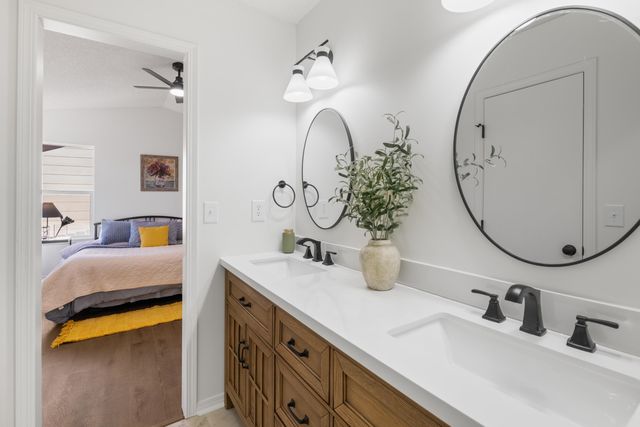 1609 N Prairie Run Cir, Mulvane, KS 67110