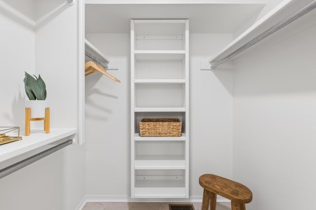 1609 N Prairie Run Cir, Mulvane, KS 67110