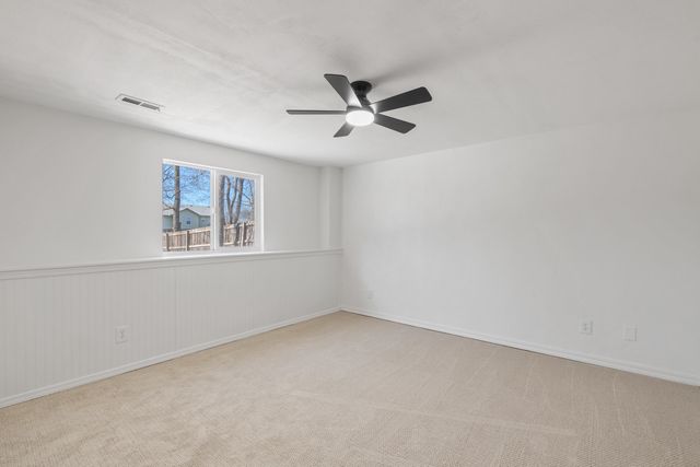 1609 N Prairie Run Cir, Mulvane, KS 67110