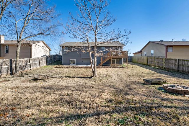 1609 N Prairie Run Cir, Mulvane, KS 67110