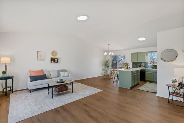 1609 N Prairie Run Cir, Mulvane, KS 67110