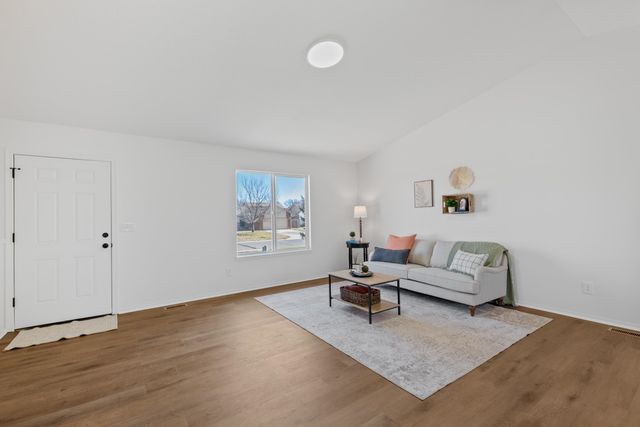 1609 N Prairie Run Cir, Mulvane, KS 67110