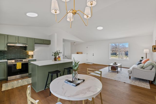 1609 N Prairie Run Cir, Mulvane, KS 67110