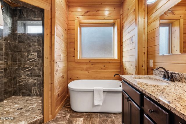 2804 Murray Ridge Road, Sevierville, TN 37876