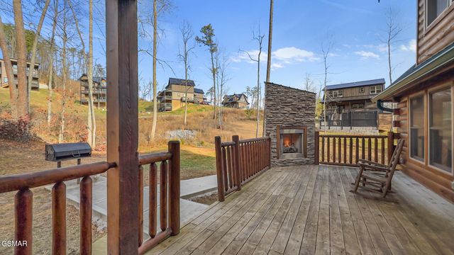 2804 Murray Ridge Road, Sevierville, TN 37876