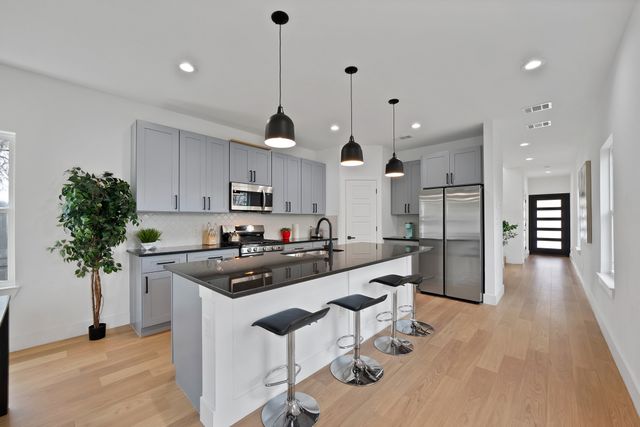 1614 Caldwell Avenue, Dallas, TX 75223