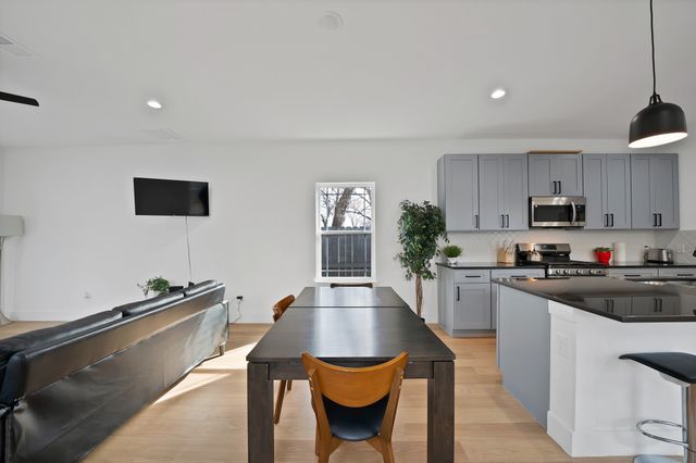 1614 Caldwell Avenue, Dallas, TX 75223