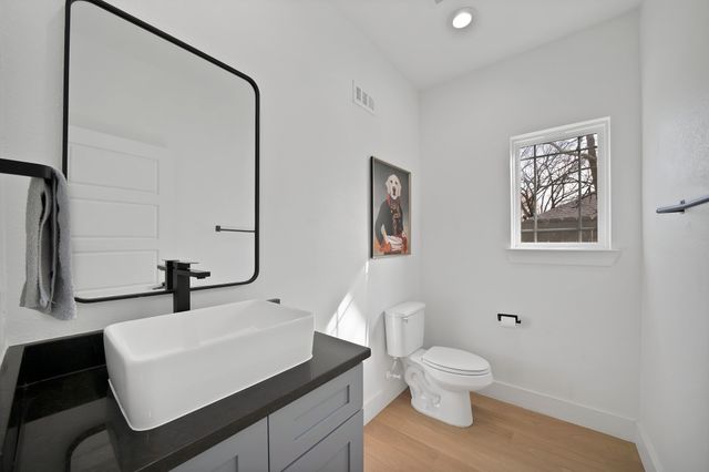 1614 Caldwell Avenue, Dallas, TX 75223