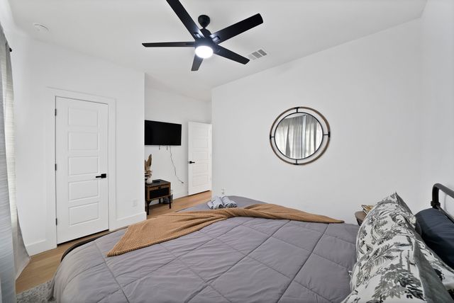 1614 Caldwell Avenue, Dallas, TX 75223