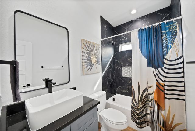 1614 Caldwell Avenue, Dallas, TX 75223