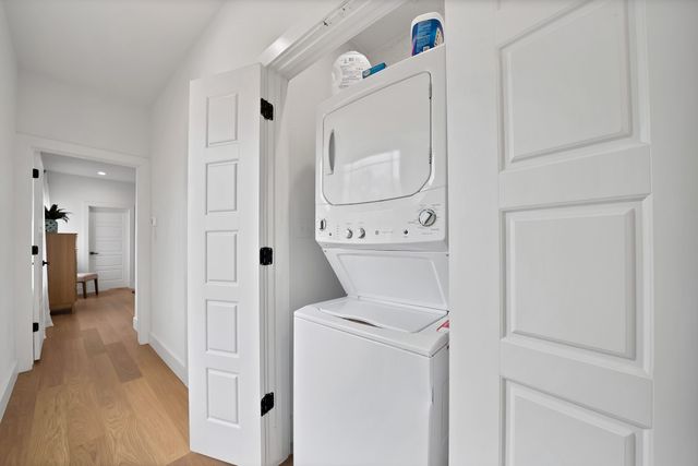 1614 Caldwell Avenue, Dallas, TX 75223