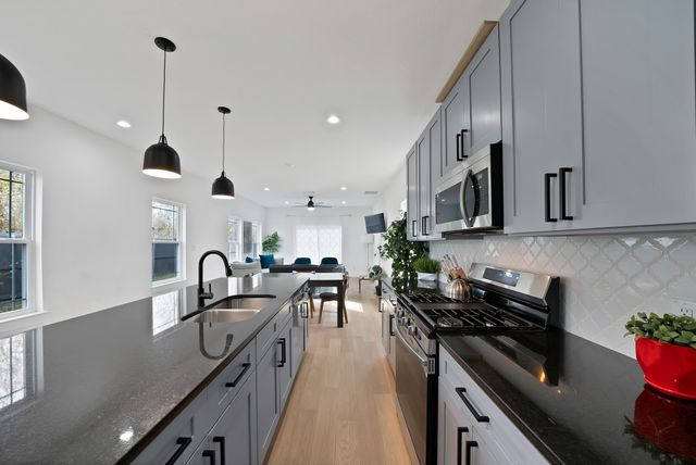 1614 Caldwell Avenue, Dallas, TX 75223