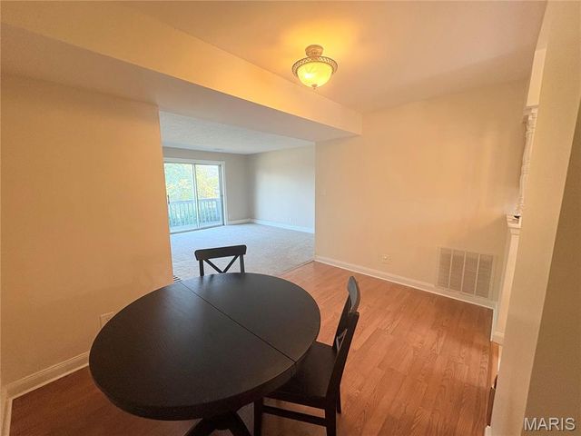 1812 Gascony Parc Drive 1812, Lake St Louis, MO 63367