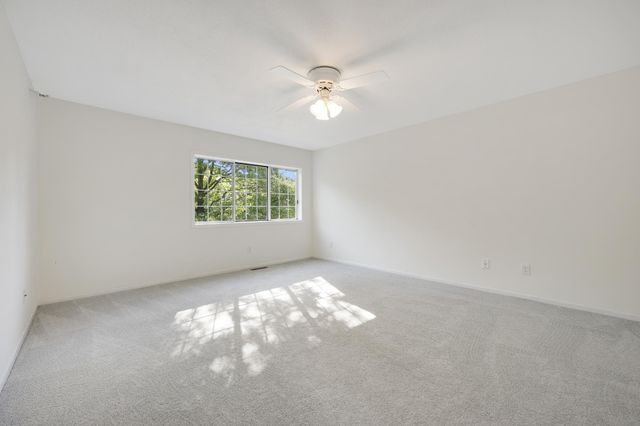 18088 Settlers Way, Eden Prairie, MN 55347