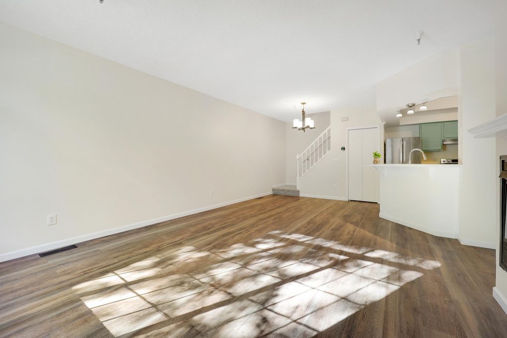 18088 Settlers Way, Eden Prairie, MN 55347 — photo 3