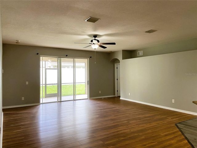29832 CEDAR WAXWING DRIVE, Wesley Chapel, FL 33545