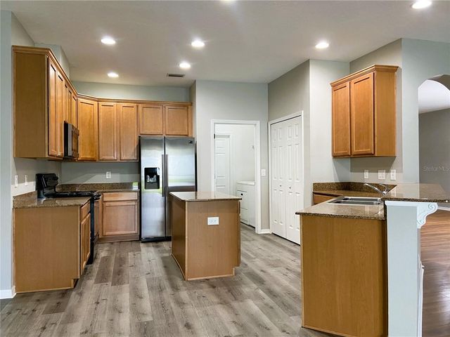 29832 CEDAR WAXWING DRIVE, Wesley Chapel, FL 33545