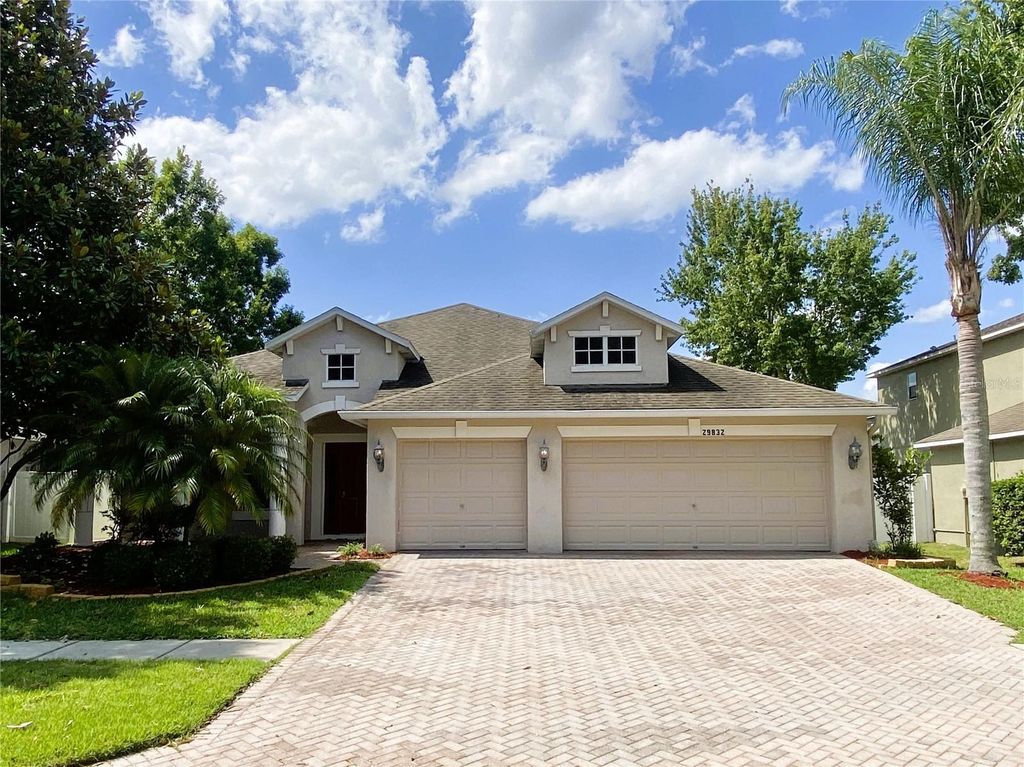 29832 CEDAR WAXWING DRIVE, Wesley Chapel, FL 33545