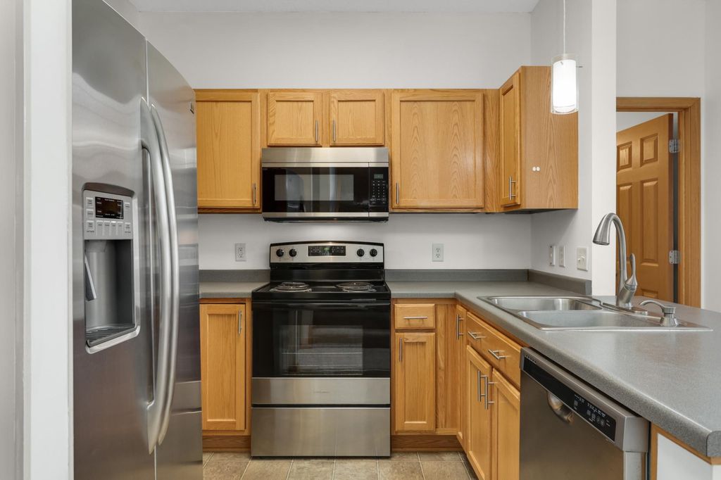 6580 Olive Lane N, Maple Grove, MN 55311 — photo 5