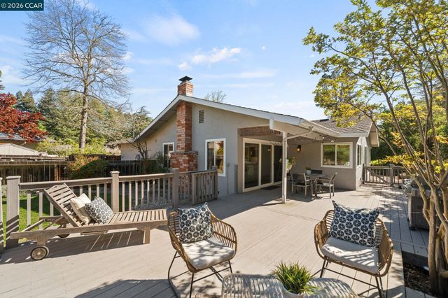 129 Galen Dr, Walnut Creek, CA 94597