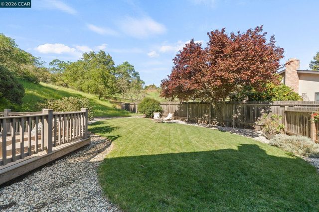 129 Galen Dr, Walnut Creek, CA 94597