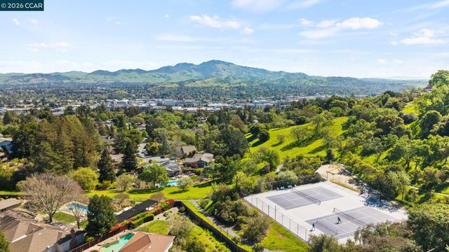 129 Galen Dr, Walnut Creek, CA 94597