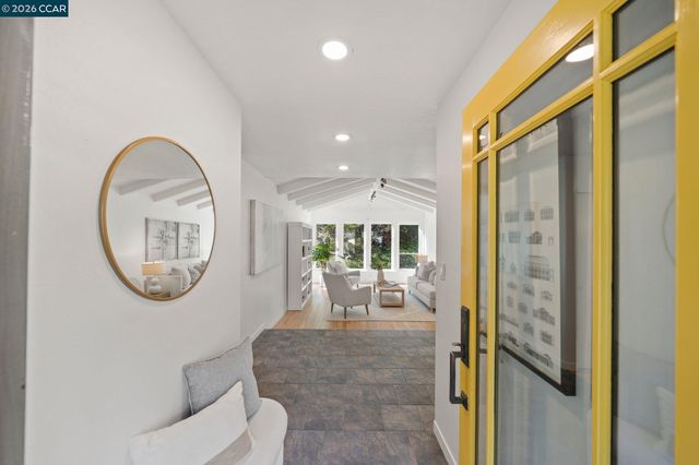 129 Galen Dr, Walnut Creek, CA 94597