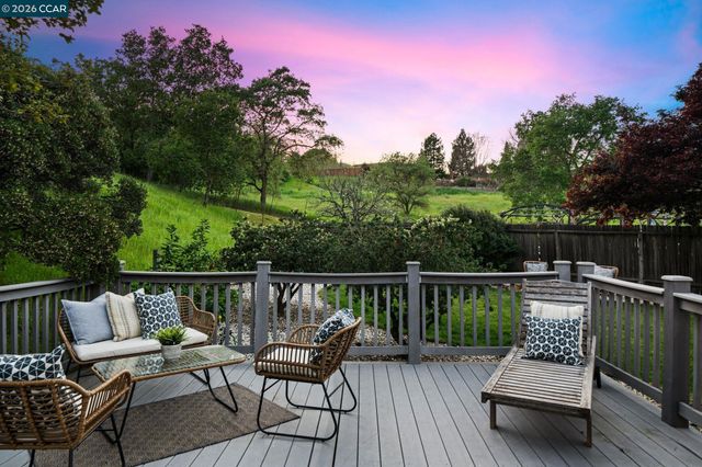 129 Galen Dr, Walnut Creek, CA 94597