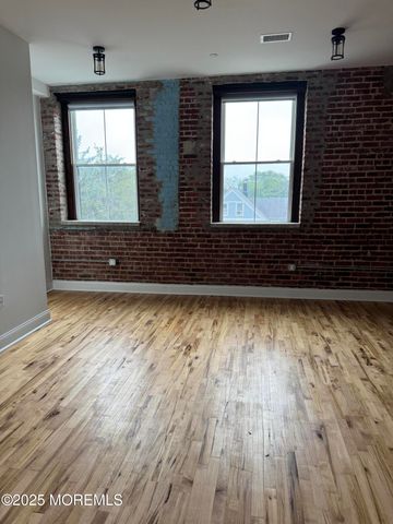 179 Chelsea Avenue, 308, Long Branch, NJ 07740