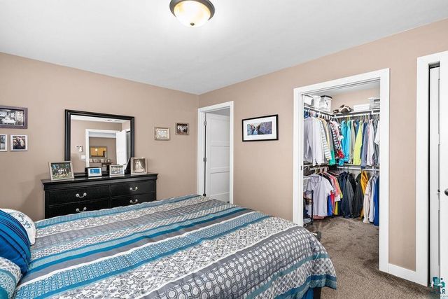 6A Spartan Circle Dr, Superior, WI 54880