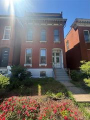 1725 Oregon Place, St Louis, MO 63104